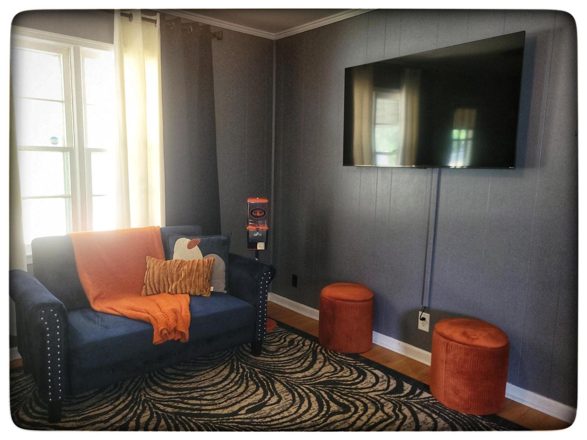 Capital City Eagle'S Nest - Pool Table - Pet Friendly - 6 Beds Villa Montgomery Exteriör bild